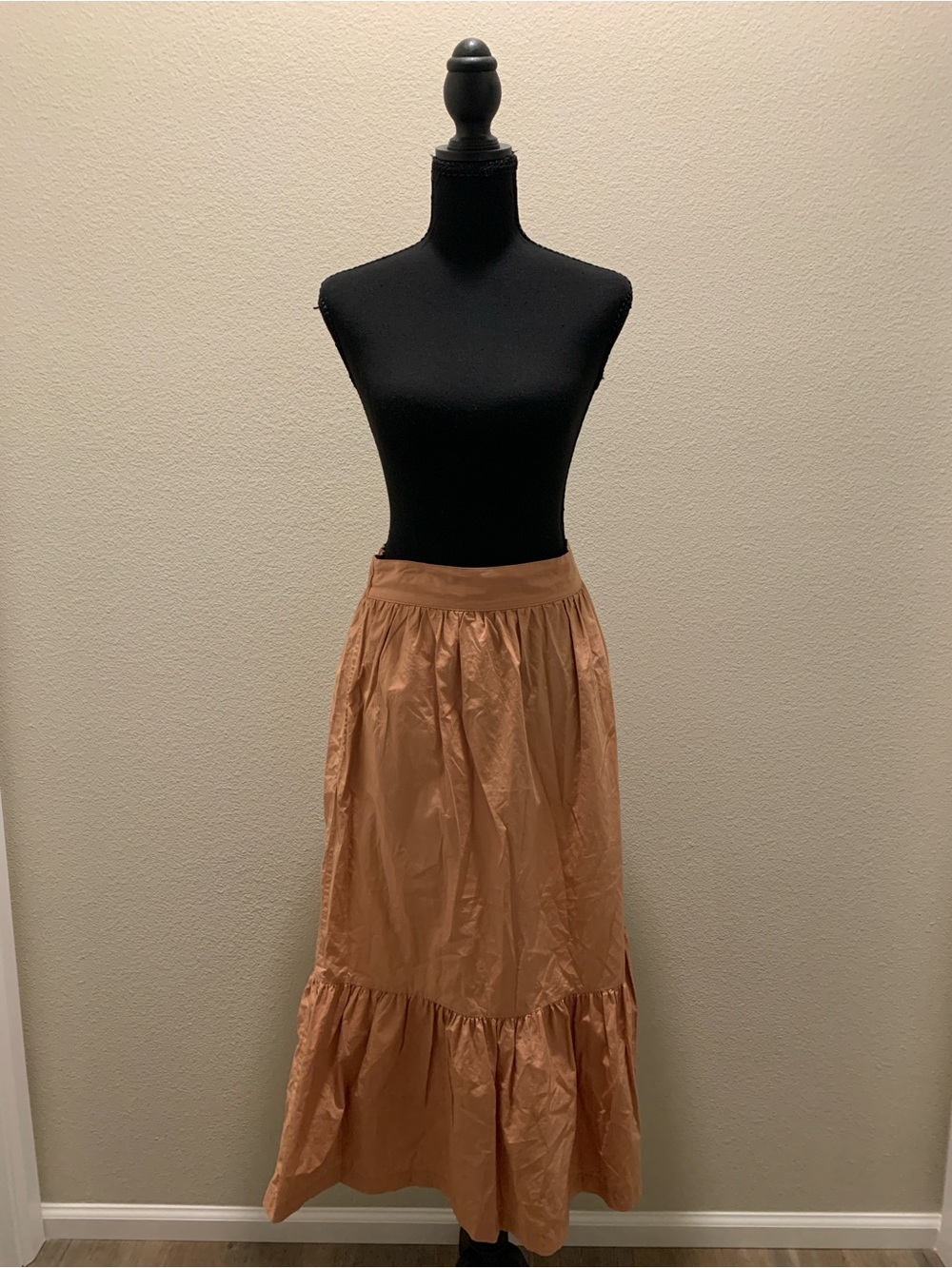 a new day 100% Cotton Peachy-Tan Tiered Maxi Skirt With Pockets 😍 (Size L)